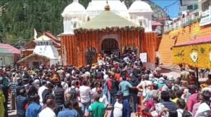 विश्व प्रसिद्ध गंगोत्री और यमुनोत्री धाम के मंदिरों में गैर हिंदू के प्रवेश हुआ वर्जित