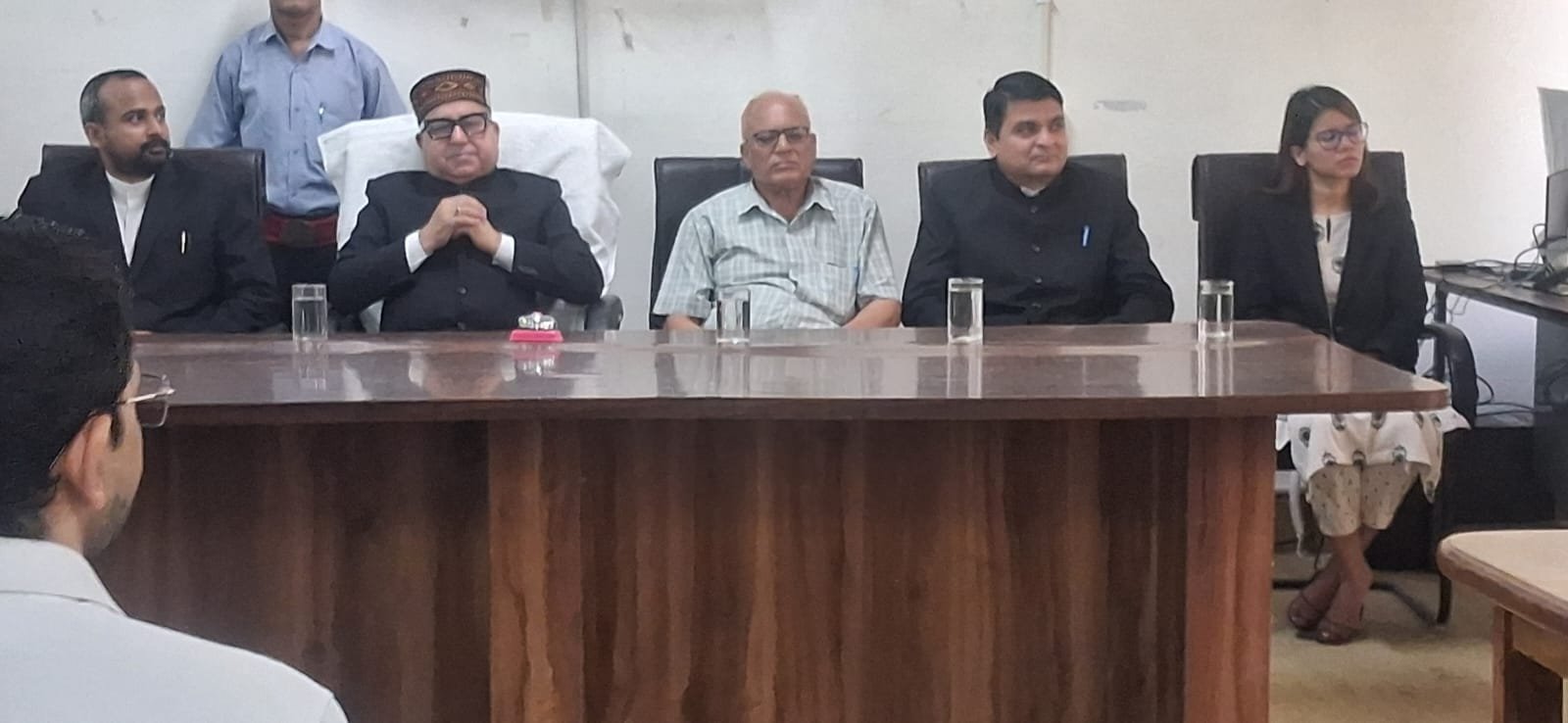 जिला न्यायालय परिसर  उत्तरकाशी में हर्षोल्लास के साथ मनाया गया स्वतंत्रता दिवस। जिला जज मलिक मजहर सुल्तान ने ध्वजारोहण करते हुये दी स्वतंत्रता दिवस की शुभकामनाएं दी।
