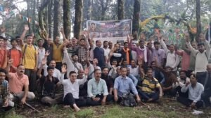 बेडथात( इंद्रकील पर्वत) में धनारी पट्टी और गमरी पट्टी के  लोगों द्वार धूमधाम से मनाया गया दुधगाडू का मेला।  बेडथात में प्रतिवर्ष भाद्रपद (भादो) संक्रांति को दूध और दही से होता है नागराज देवता का अभिषेक
