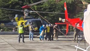 कालिंदी पास में सफल हेली रेस्क्यू, 19 ट्रेकर्स-पोर्टर्स सुरक्षित निकाले गए दूसरे दिन भी मुस्तैदी से चला रेस्क्यू अभियान, सभी का स्वास्थ्य सामान्य